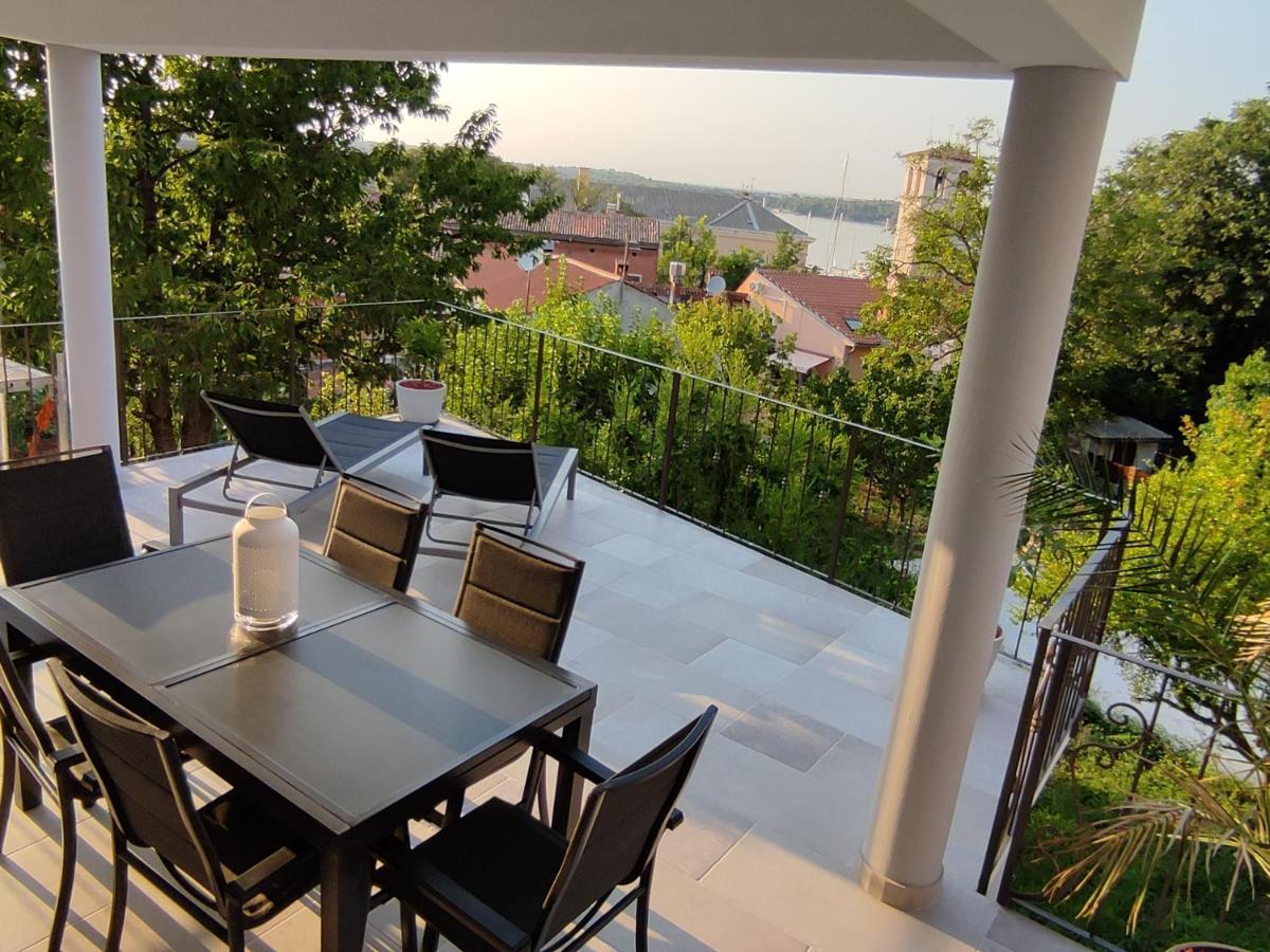 Apartvilla Castropola Luaran gambar