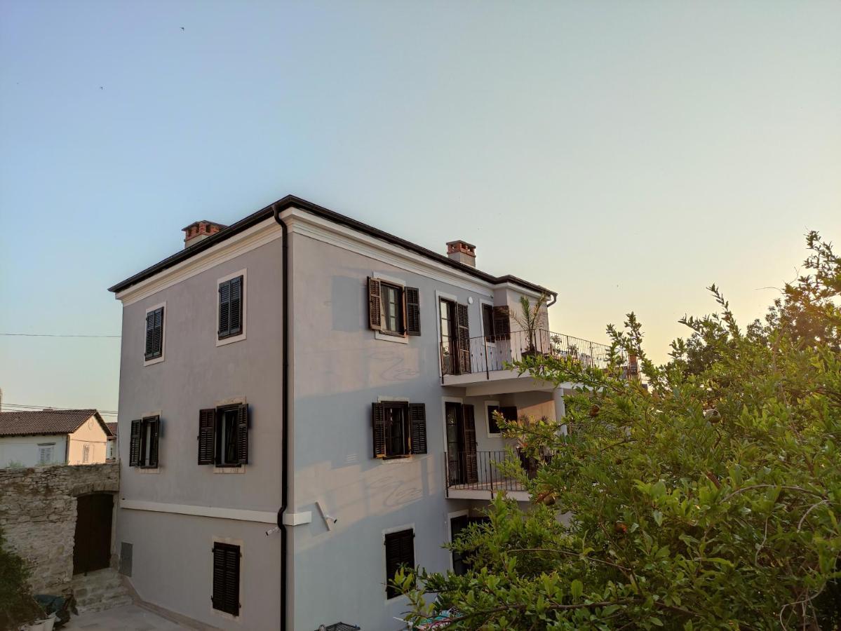 Apartvilla Castropola Luaran gambar