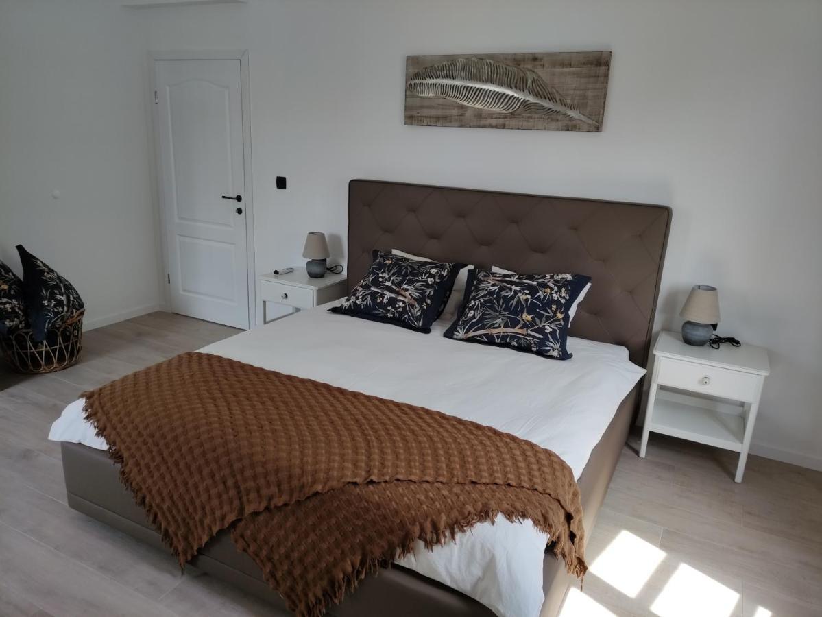 Apartvilla Castropola Luaran gambar
