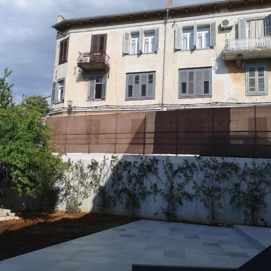 Apartvilla Castropola Luaran gambar