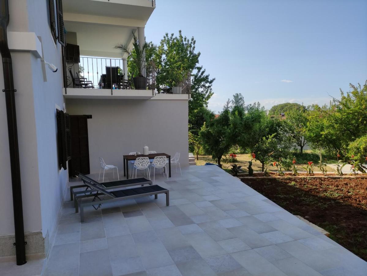 Apartvilla Castropola Luaran gambar